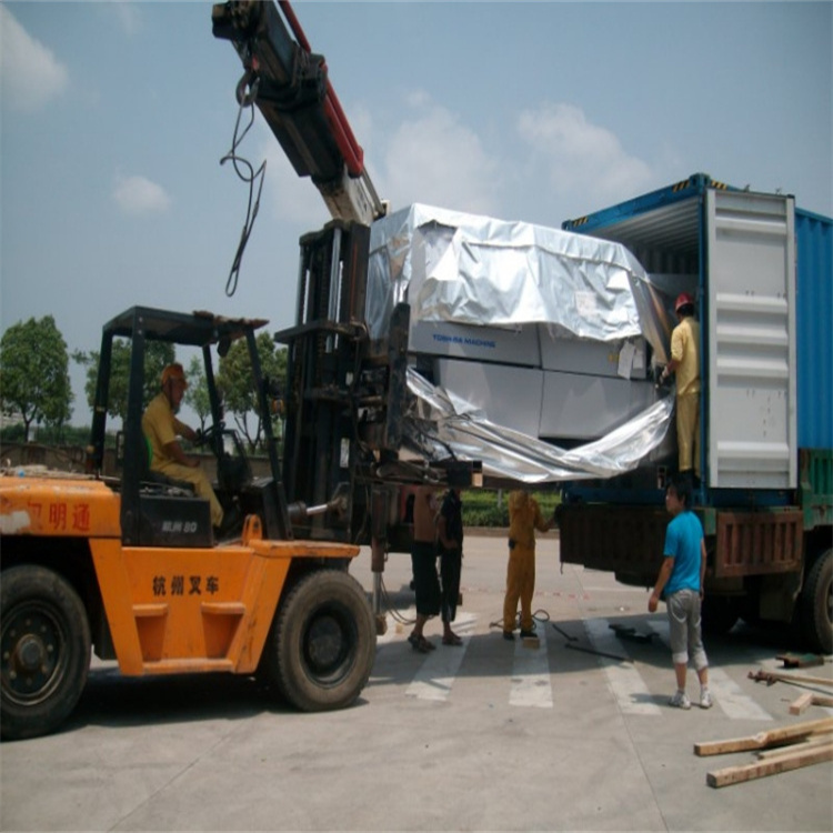 琼山附近的随车吊出租服务：选择指南与注意事项