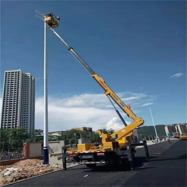 琼山维修路灯的曲臂升降车出租