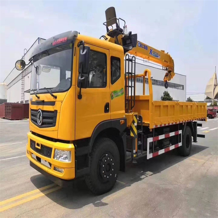 琼山附近找一辆随车吊出租