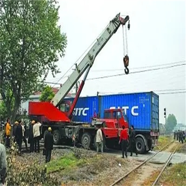 琼山如何快速找到附近的吊车救援公司