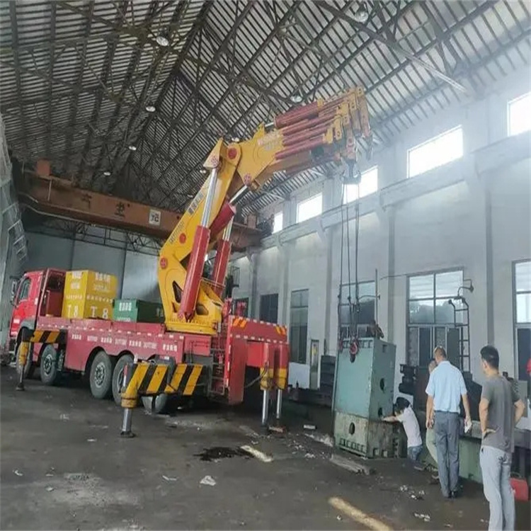 琼山速查！附近自卸吊车租赁电话及租赁全攻略